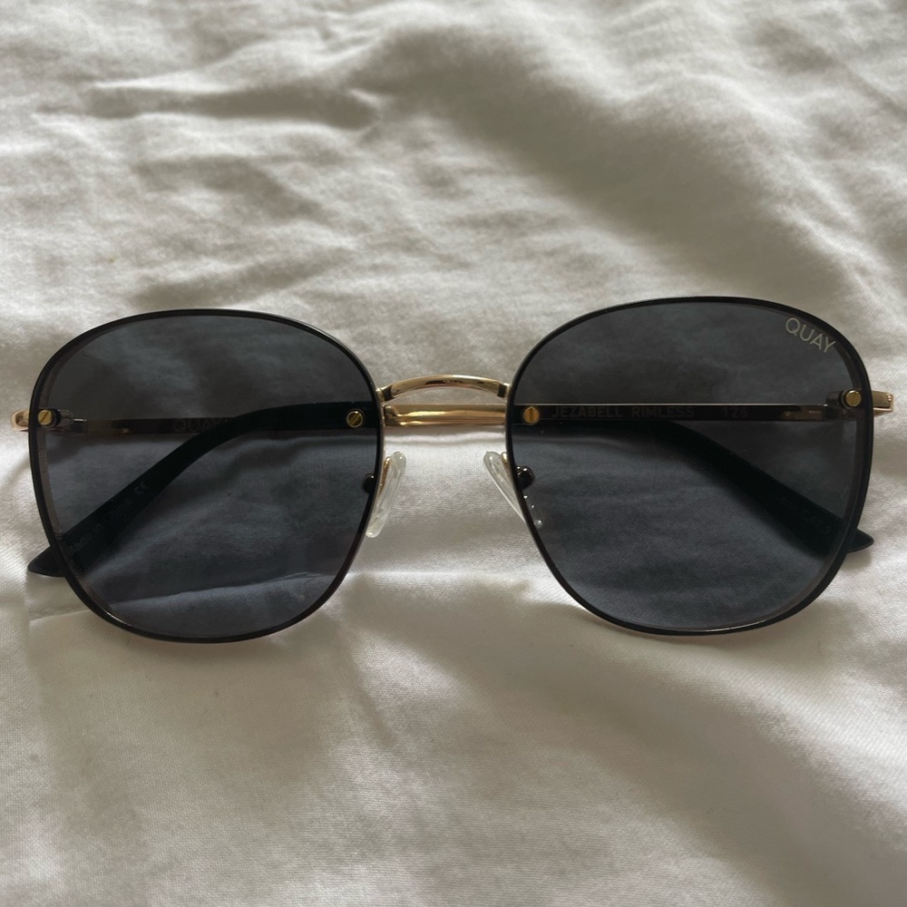 Quay Jazzabell Rimless Subglesses!